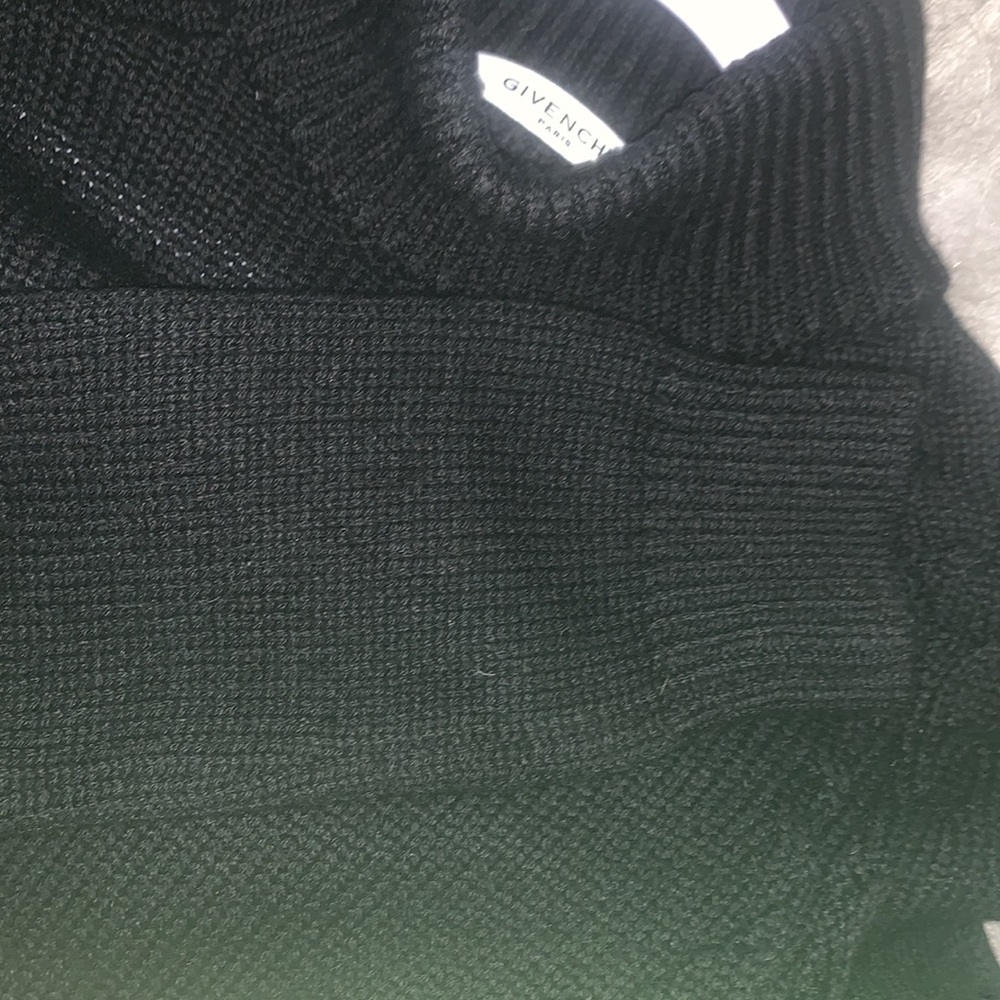 Givenchy Pullover Sweater Small - image 6